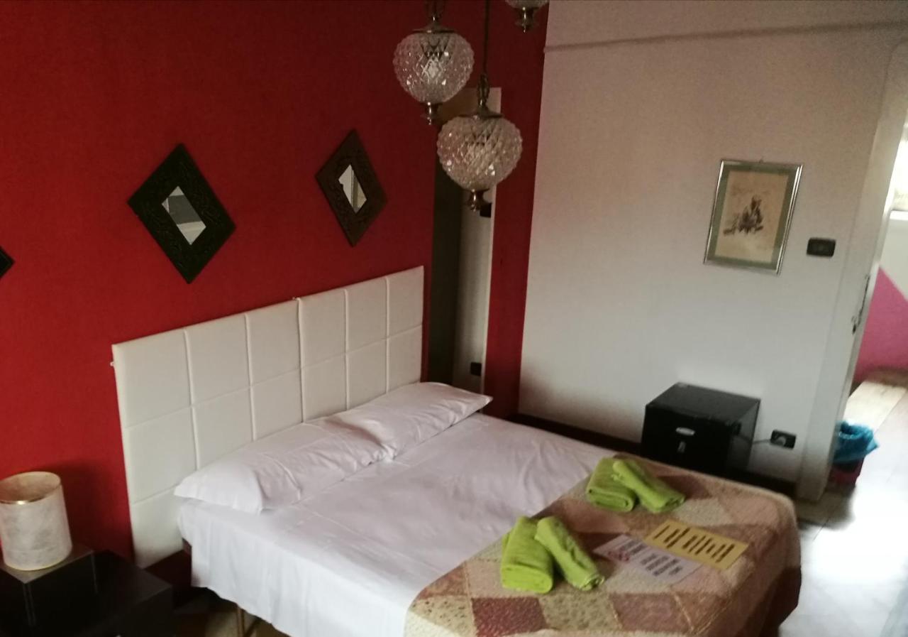 B&B Porta Appia Imola Ruang foto